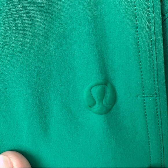 Lululemon Court Rival Wide Leg Track Pant Size 8 Regular Raceway Green NWT - Picture 8 of 8